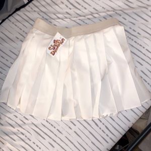 white tennis skirt